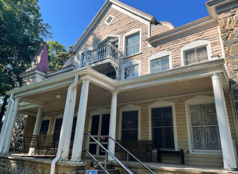 McNamara House: a new addition to a heritage building