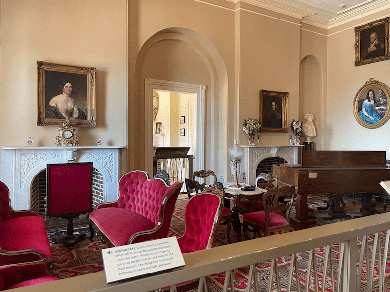 Arlington house stack action chair hotsell