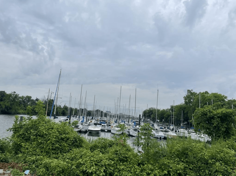 George Washington Memorial Parkway boats