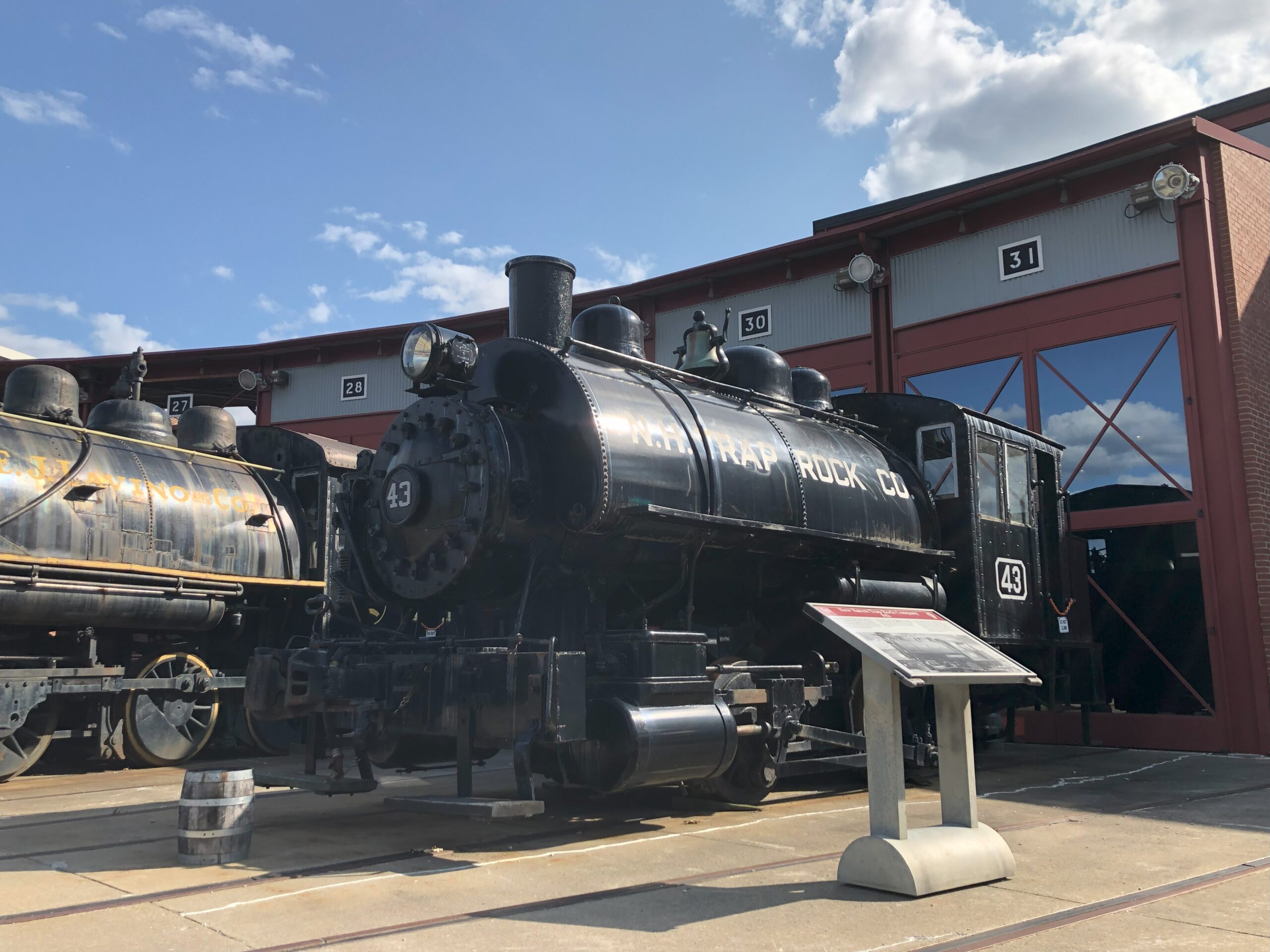 CRDIP | On the Right Track - American Conservation Experience